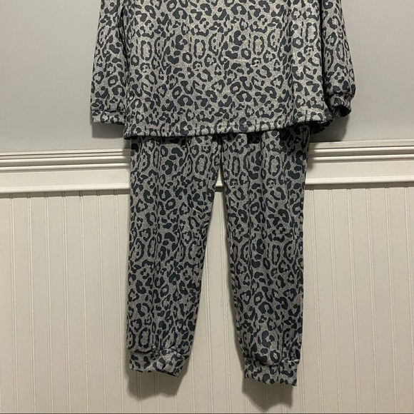 Animal Print 2 piece Lounge Pajama Set 100% Cotton - Picture 10 of 10
